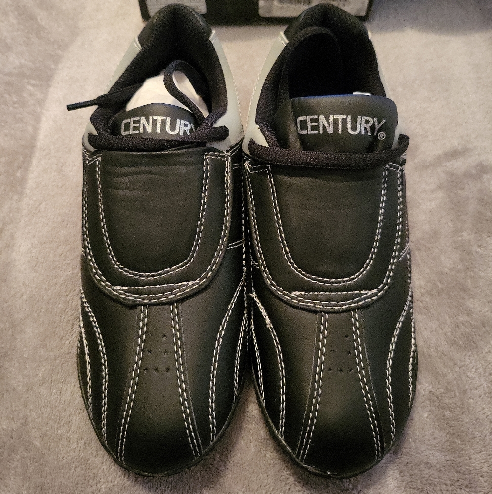Century Lightfoot Martial Arts Shoes Size 1.5